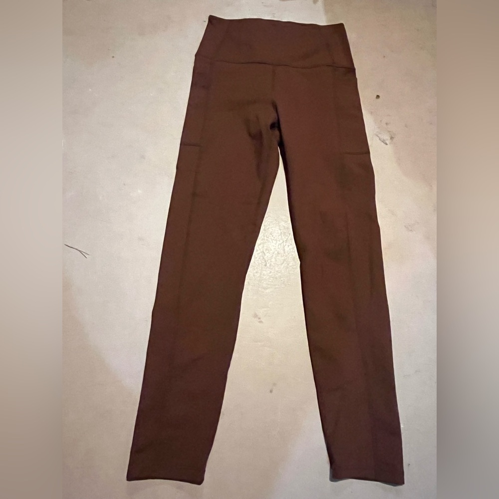 Carbon38 Women's Brown High-Waisted exercise leggings with pockets